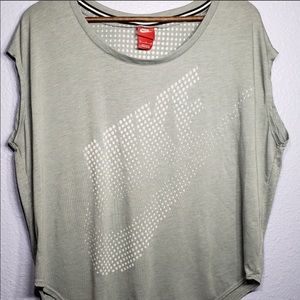 Nike t-shirt